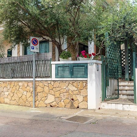 Casa Vacanze Lungomare Santa Maria Navarrese Buitenkant foto